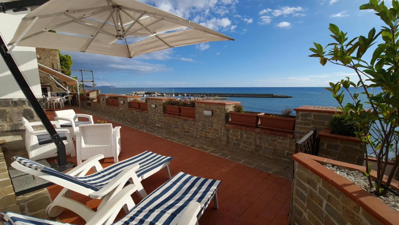 Villa Martina Mare Казаль-Веліно Екстер'єр фото